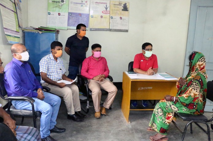 দুঃসময়ে ব্র্যাকের ঋণ পেয়ে প্রশংসা জানিয়েছেন সুবিধাভোগীরা