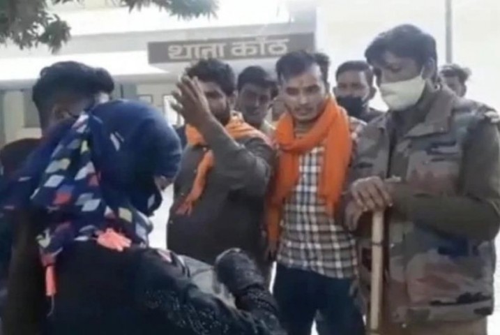 বিয়ের রেজিস্ট্রি অফিস থেকে মুসলিম স্বামীকে গ্রেফতার, হিন্দু তরুণীকে হেনস্থা