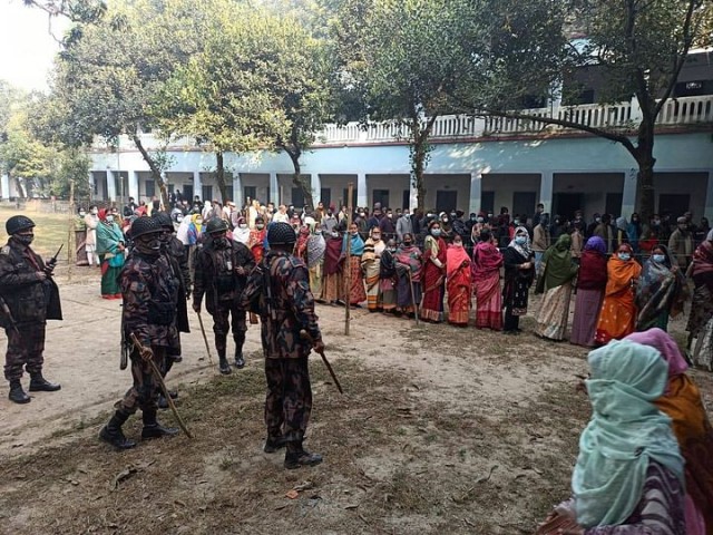দুই স্বতন্ত্র প্রার্থীর নির্বাচন বর্জন