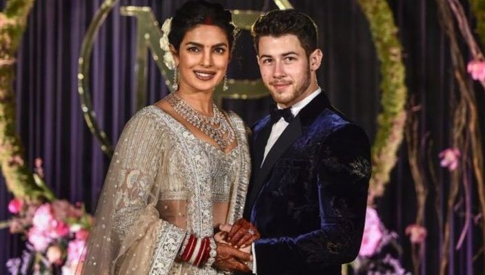 চুক্তিতে বিয়ে করেছিলেন প্রিয়াঙ্কা-নিক!