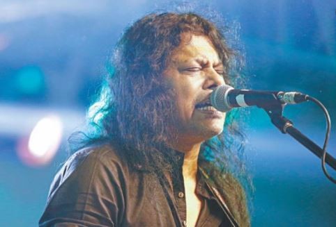  রাজধানীতে মঞ্চ মাতাবেন গুরু জেমস