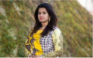 ন্যান্সির যে স্ট্যাটাসে সোশ্যাল মিডিয়ায় ঝড়