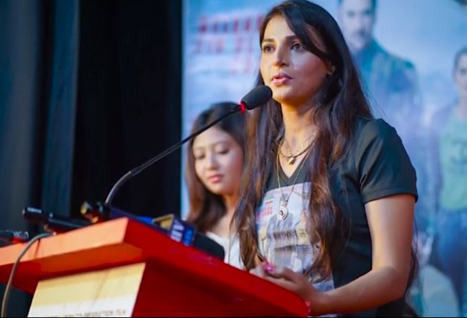 'মদ নিয়ে ধরা পড়ে, সন্তান প্রসব করে আড়ালে থাকে- আমি সেই গ্রেডের নায়িকা না'