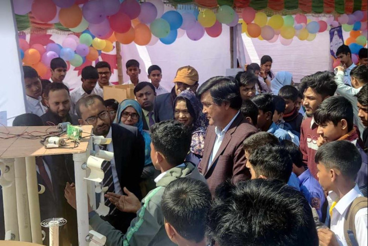 সদরপুরে বিজ্ঞান ও প্রযুক্তি সপ্তাহের উদ্বোধন 