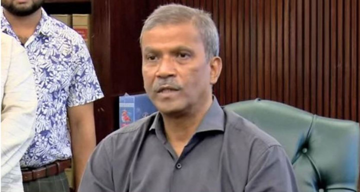 কোনো কলেজকে রাতারাতি বিশ্ববিদ্যালয় করা সম্ভব না: আইন উপদেষ্টা
