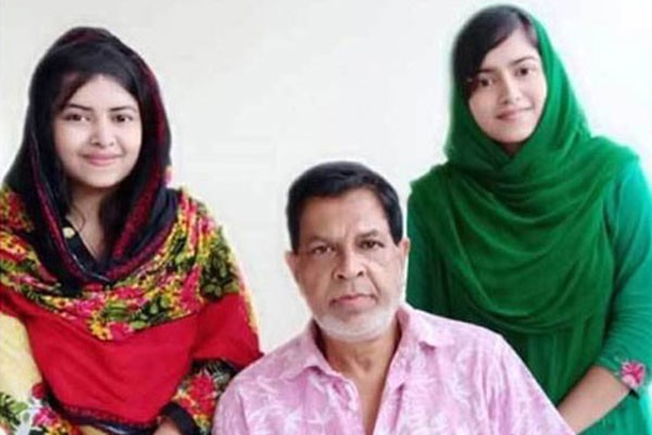 যেভাবে করোনামুক্ত বাবা ও দুই মেয়ে!