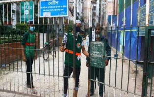 পূর্ব রাজাবাজার লকডাউন, জরুরি সেবা পাবেন বাসিন্দারা
