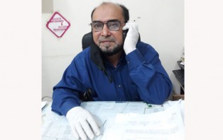ঘুষের টাকাসহ হাতেনাতে ধরা খেল অডিটর