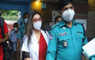 আজ রাত থানা হাজতে কাটবে ডা. সাবরিনার