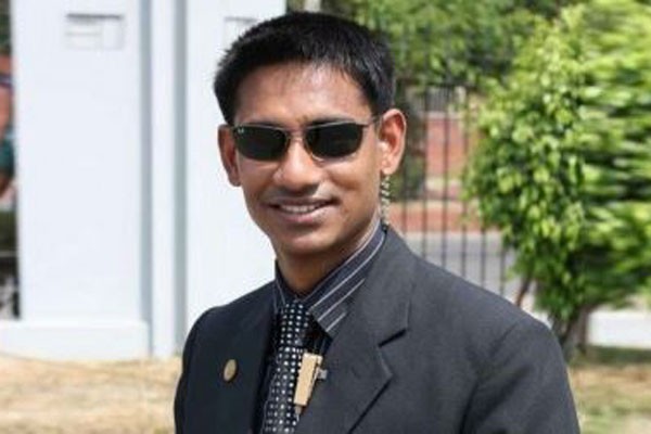 মামলা করতে কক্সবাজারে সাবেক মেজর সিনহার বড় বোন