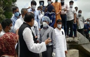 নদীতে অবৈধ ড্রেজারের কাউকে ছাড় নয় : পানি সম্পদ উপমন্ত্রী