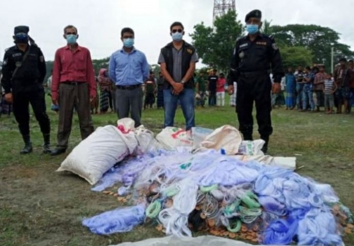 মাদারীপুরে কারেন্ট জাল বিক্রির অপরাধে ৪ ব্যবসায়ীকে জরিমানা