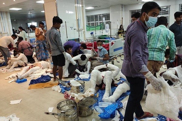 নারায়ণগঞ্জে মসজিদে বিস্ফোরণ: দগ্ধ-আহতের প্রচুর রক্তের প্রয়োজন
