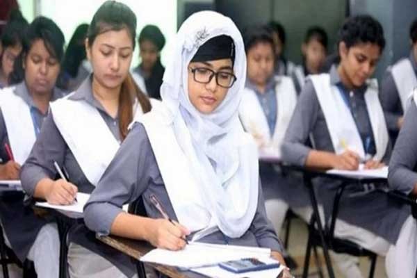 এইচএসসিতে ভর্তি ফি নির্ধারণ করে দিয়েছে সরকার