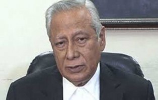 আইসিইউতে অ্যাটর্নি জেনারেল মাহবুবে আলম