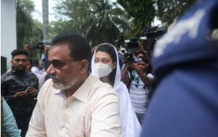 রায়ে ক্ষুব্ধ প্রতিক্রিয়া জানালেন আয়শার বাবা