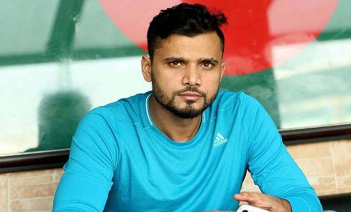 ধর্ষণ নিয়ে ফেসবুকে যা লিখলেন মাশরাফি