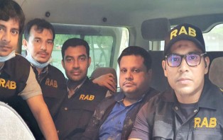 ৯১ লাখ টাকা আত্মসাৎ: চট্টগ্রাম আদালতে নেয়া হচ্ছে সাহেদকে