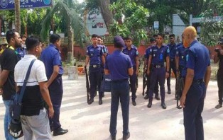 সদরপুরে নিক্সনের পক্ষে-বিপক্ষে সমাবেশ, ১৪৪ ধারা
