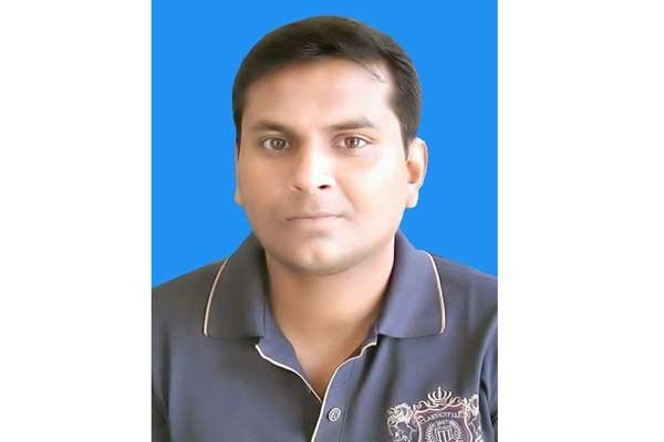 উপজেলা চেয়ারম্যান বাবার মৃত্যু দিবসে মারা গেলেন চেয়ারম্যান ছেলে