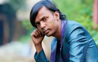 সুপারস্টার খুঁজলে হিরো আলমকে হাজির করছে গুগল