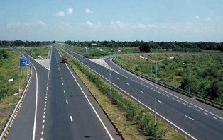 ছয় লেনে উন্নীতকরণের কাজ শুরু আগামী বছর