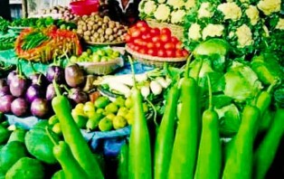 শীতের সবজিতে দাম এখনো চড়া