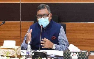 আমরা ভারতের মতো অর্থনৈতিকভাবে মাইনাসে যেতে চাই না: স্বাস্থ্যমন্ত্রী