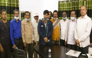 সদরপুর থানার নবাগত ওসির সাথে সাংবাদিকদের মতবিনিময় সভা