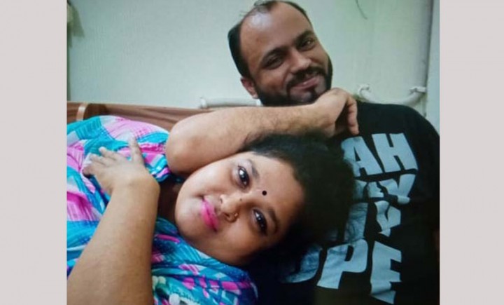 স্বামীর সঙ্গে ভিডিও কলে কথা, অতঃপর আত্মহত্যা