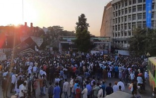  ২৪ ঘণ্টার মধ্যে গ্রেপ্তারের দাবি ফয়জুল-মামুনুল হককে