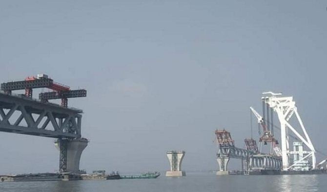 আগামীকাল বসতে পারে পদ্মা সেতুর ৪০তম স্প্যান