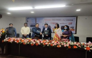 বাংলাদেশে বিস্ময়কর "ফ্লাই ডাইনিং" এখন কক্সবাজারে