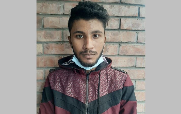 অনলাইনে বিজ্ঞাপন দিয়ে প্রতারণা, গ্রেপ্তার ১