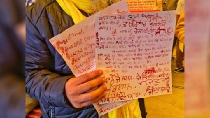 মোদিকে রক্ত দিয়ে চিঠি লিখলেন কৃষকেরা