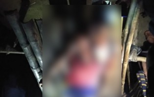 ব্যাডমিন্টন খেলার জন্য বিদ্যুৎ সংযোগ দিতে গিয়ে স্কুলছাত্রের মৃত্যু