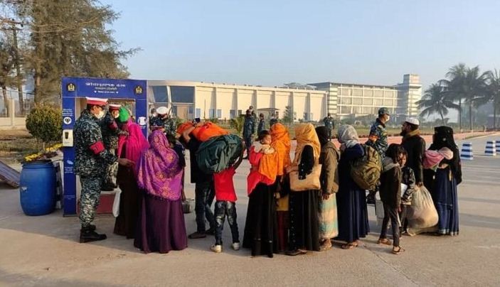ভাসানচরে গেলেন আরও ১৭৭৮ রোহিঙ্গা 