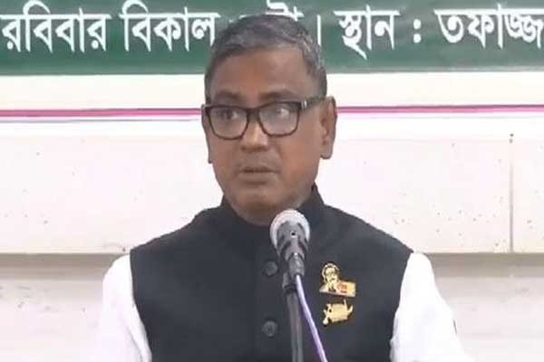 ঢাকায় এসে সংবাদ সম্মেলনে যা বললেন মির্জা কাদের