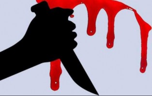 নাগেরপাড়ায় মাকে কুপিয়ে হত্যা করল ছেলে