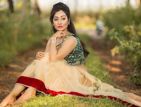 অভিনেত্রী স্বর্ণাসহ তিনজনকে কারাফটকে জিজ্ঞাসাবাদের নির্দেশ