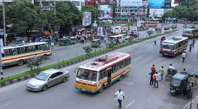 দু’দিন বন্ধের পর গণপরিবহন চলাচল শুরু 