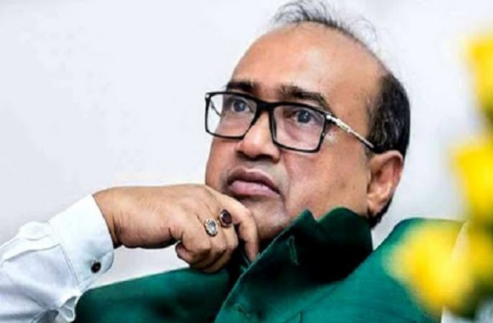 হাতের নাগালে বই রাখুন