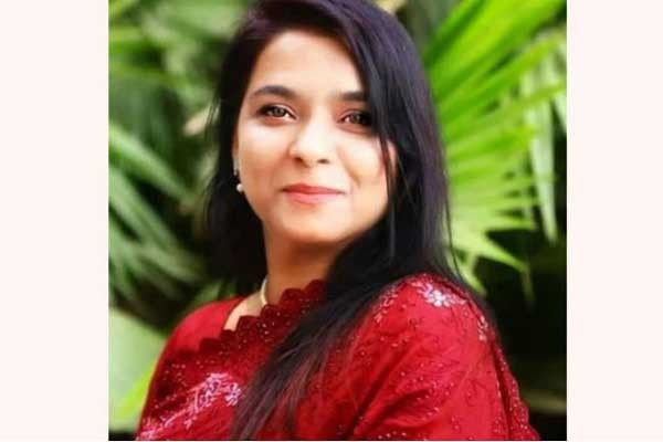 ফ্ল্যাটের অংশ লিখে না দেয়ায় স্ত্রীকে বটি দিয়ে কুপিয়ে হত্যা