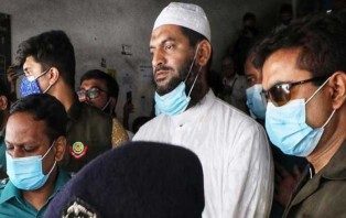 বঙ্গবন্ধুর খুনি মেজর ডালিমের আত্মীয় মামুনুল : ডিসি হারুন