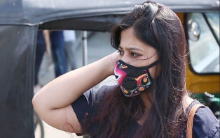 মাস্ক নিয়ে সরকারের আট নির্দেশনা