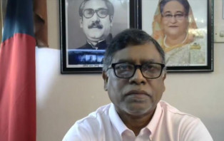 ঘরমুখো মানুষ ‘সুইসাইড’ সিদ্ধান্ত নিচ্ছে: স্বাস্থ্যমন্ত্রী