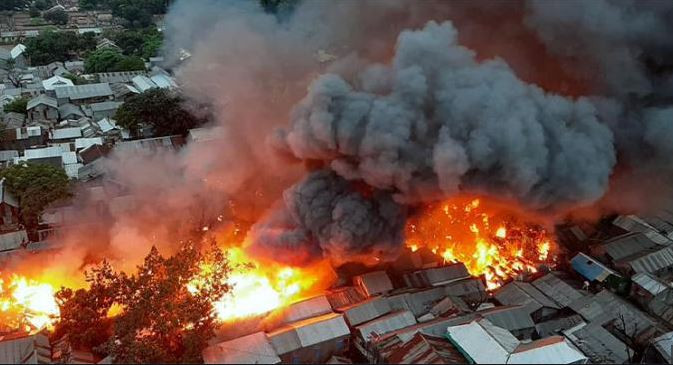 মহাখালীতে অগ্নিকাণ্ডের ঘটনায় ৫ সদস্যের তদন্ত কমিটি