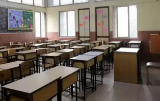 শিক্ষাপ্রতিষ্ঠানে ছুটি আবারও বাড়ল