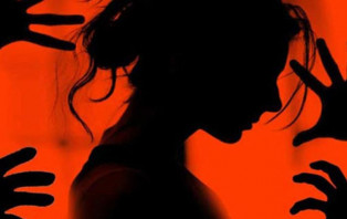 চাকুরীর প্রলোভন দেখিয়ে কিশোরীকে গণধর্ষণ