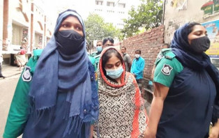 রহস্যের জট খুলছে, একাই বাবা-মা-বোনকে হত্যা করে মেহজাবিন‍!